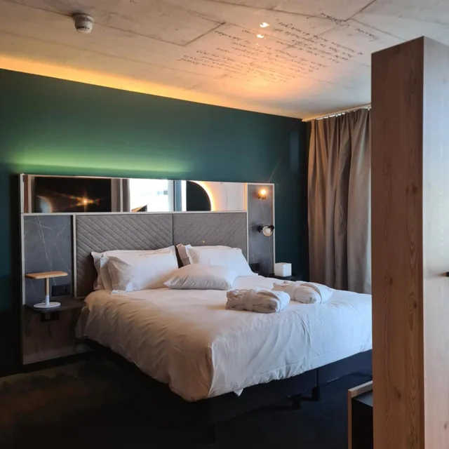 جناح جونيور بسرير كينج بمنطقة جلوس، Mercure Hotel Delemont 3/10