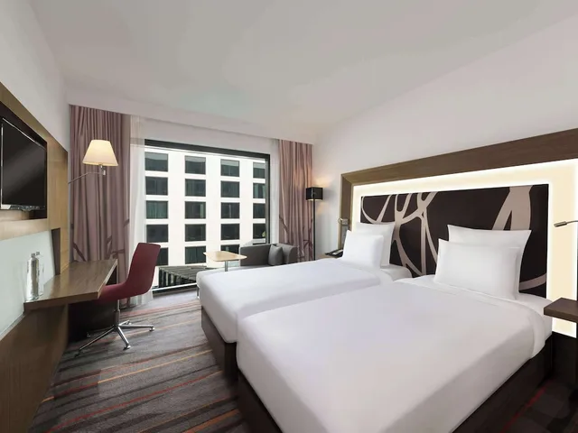 Superior, Twin Beds, Laundry, Lounge Access، Novotel New Delhi Aerocity 4/10