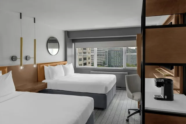 غرفة تنفيذية بسريرين كوين، ARC HOTEL Washington DC, Georgetown 2/7