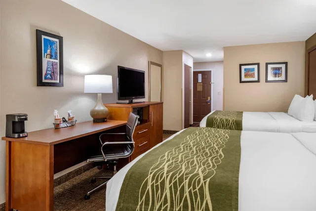 غرفة بسريرين كوين، Comfort Inn Birmingham - Irondale 3/4