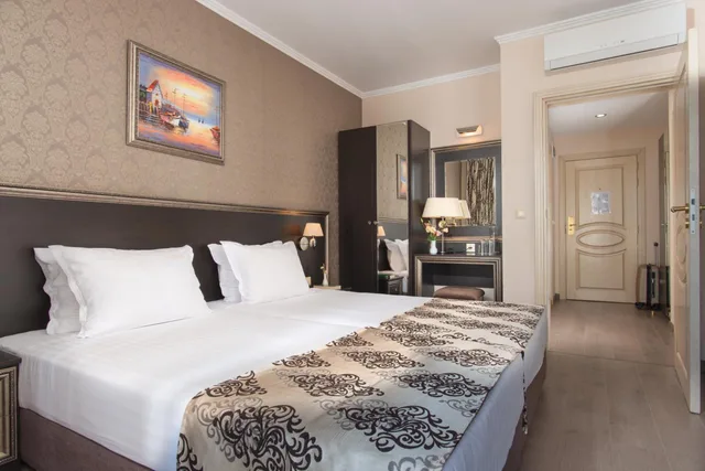 Family 6، Hotel & Spa Diamant Residence 2/8