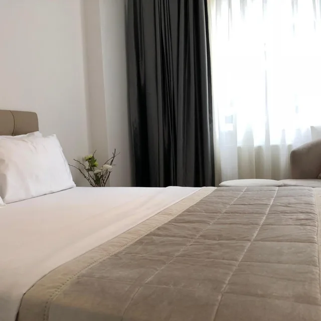 Family Suite, King Bed, Joy Suites Hotel 2/5