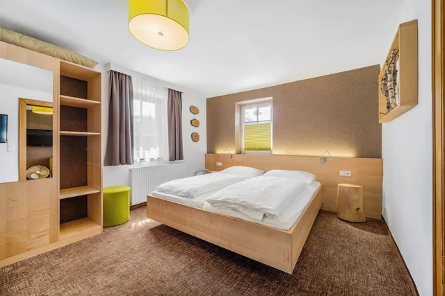 جناح عائلي بسرير مزدوج وسريرين منفصلين، Das Grune Hotel Zur Post - 100 Bio 5/10