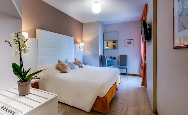 Standard, Queen Bed, Sea View, Best Western Regina Elena 10/10