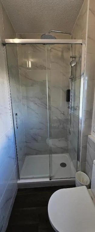 غرفة بسرير مزدوج بحمام خاص، Hotel ClassEco Gent 10/10