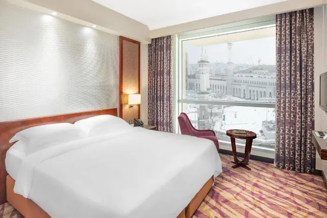 Room, Double Bed, with View, Al Marwa Rayhaan By Rotana 1/3