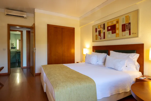جناح جونيور، Vila Gale Cerro Alagoa 1/3