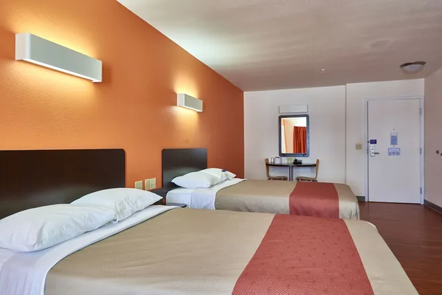 غرفة قياسية بسريرين مزدوجين، Motel6 Wilkes Barre, PA - Arena 2/10