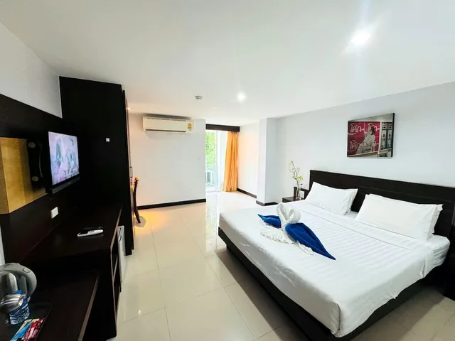 غرفة قياسية بسرير كوين، La Casa Patong 6/10