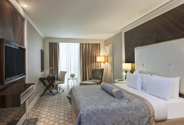 غرفة ركنية بسرير كوين، Elite World Istanbul Florya Hotel 1/4