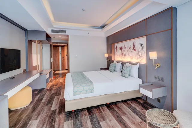 Suite, Double Bed, Pool Access، Sunday Hotel Sunset Road Near Trans Studio Mall 1/4