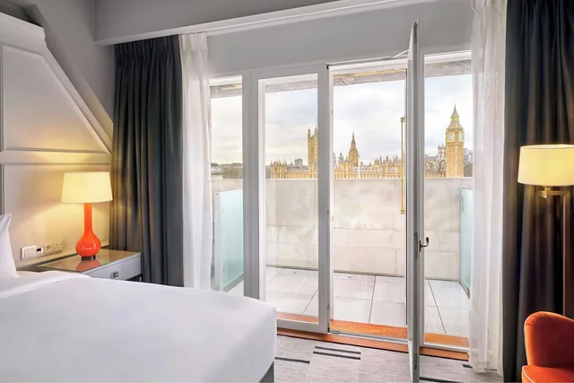 جناح كلوب بسرير مزدوج بشرفة، London Marriott County Hall 4/6