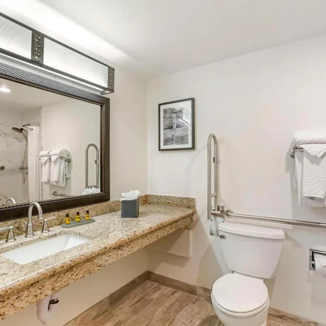 Room, 2 Queen Beds, Accessible, Best Western Plus Rio Grande Inn 3/3