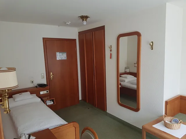 غرفة مفردة بسرير فردي، Kurhotel Roswitha 5/8