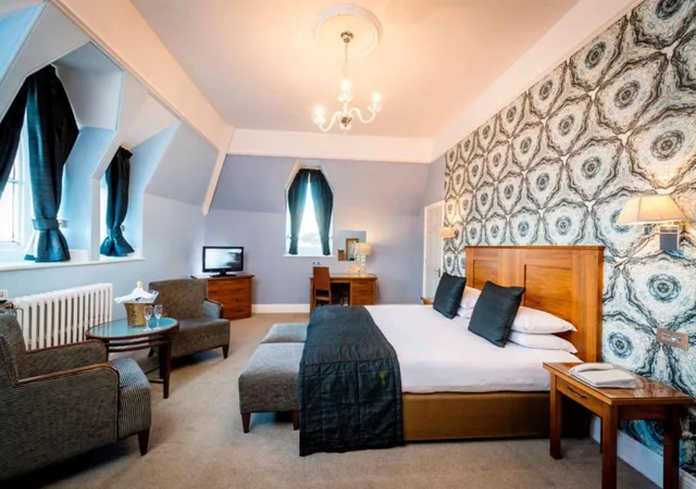 Executive, Double Bed, Inland View، The Falmouth 1/1