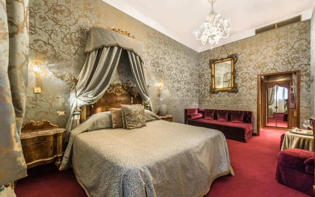 غرفة غراند ديلوكس ثلاثية، Metropole Hotel Venice 2/5