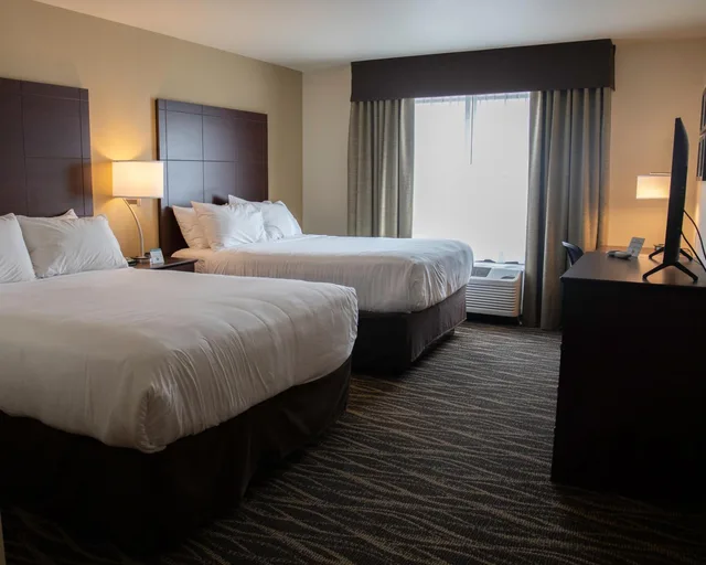 استوديو بسرير كوين لذوي الإعاقة، Cobblestone Hotel & Suites - Two Rivers 2/7