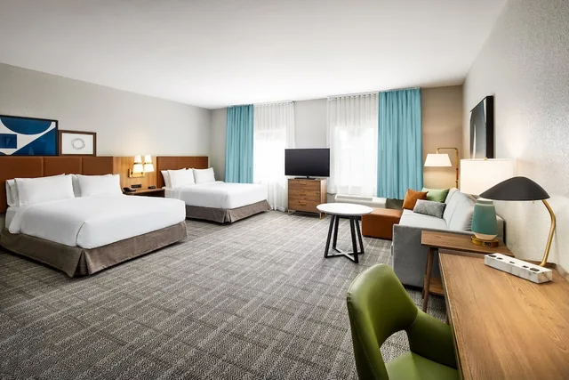 جناح استوديو بسريرين كوين مع أريكة بمطبخ لذوي الإعاقة، Staybridge Suites Auburn University Area An Ihg Hotel 2/4