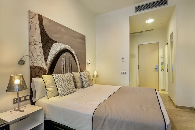 Room, Double Bed, HOTEL NEXT TO 6/8