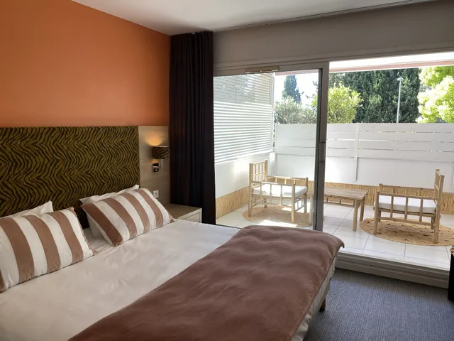 Room, Double Bed, Pamela Hotel Cassis 4/7