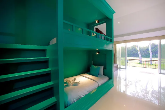 Edwardian, 8 Bunk Beds، Suansaiyok Resort 1/2