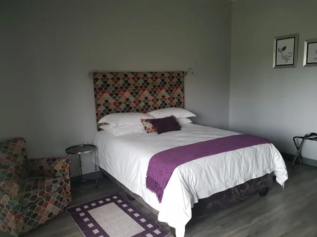 غرفة ديلوكس بسرير كوين، Port Del Mar Luxury Guesthouse 4/6