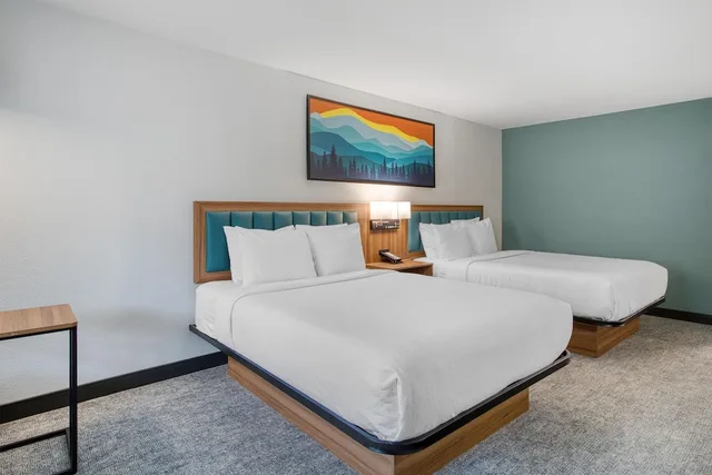 Standard, 2 Queen Beds, Best Western Johnson's Inn Downtown Gatlinburg 5/8