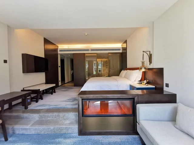 Premium, Multiple Beds, Balcony, Club Lounge Access، Intercontinental Jiuzhai Paradise 2/10