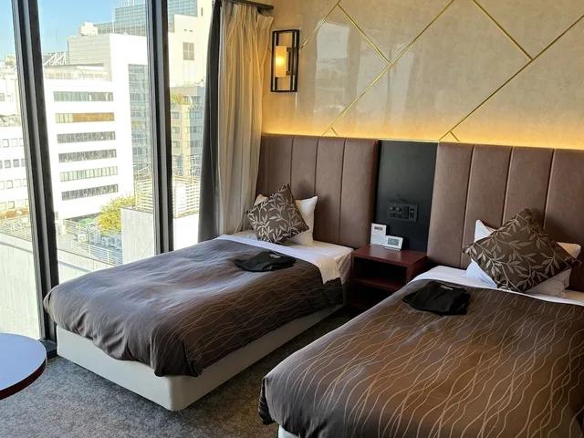 Room, Twin Beds, Castle View, High Floor, PLACE Hotel Ascot 2/6