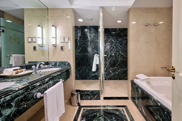 جناح كلوب بسرير كينج، Hotel Emperador Buenos Aires 3/3