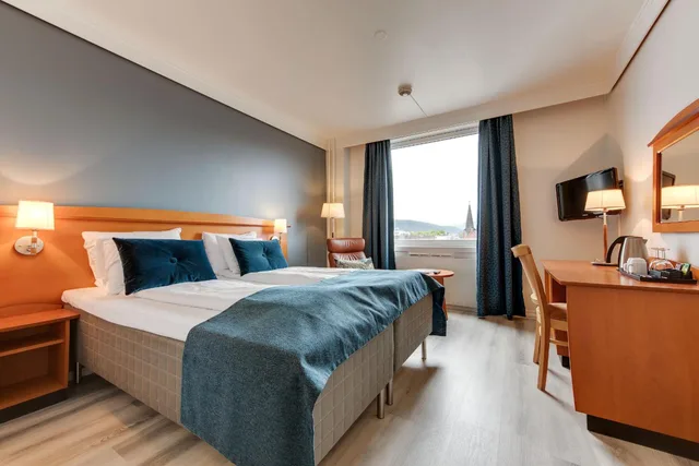 Standard, Double Bed, Vic 2/9