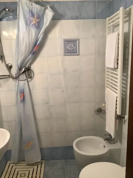 غرفة مفردة بحمام خاص، Hotel Savona 5/5