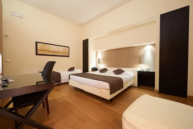 Room, Quadruple, Cosimo de Medici 2/7