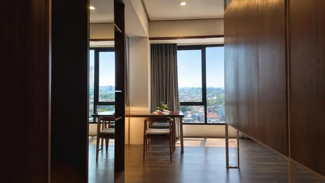غرفة تنفيذية، Rayz Umm Hotel 6/9