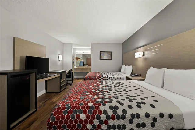 غرفة بسريرين مزدوجين، Econo Lodge Richmond VA 2/3