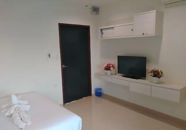 غرفة كومفورت بسريرين منفصلين بغرفة نوم واحدة، Abani Jomtien Inn 2/3