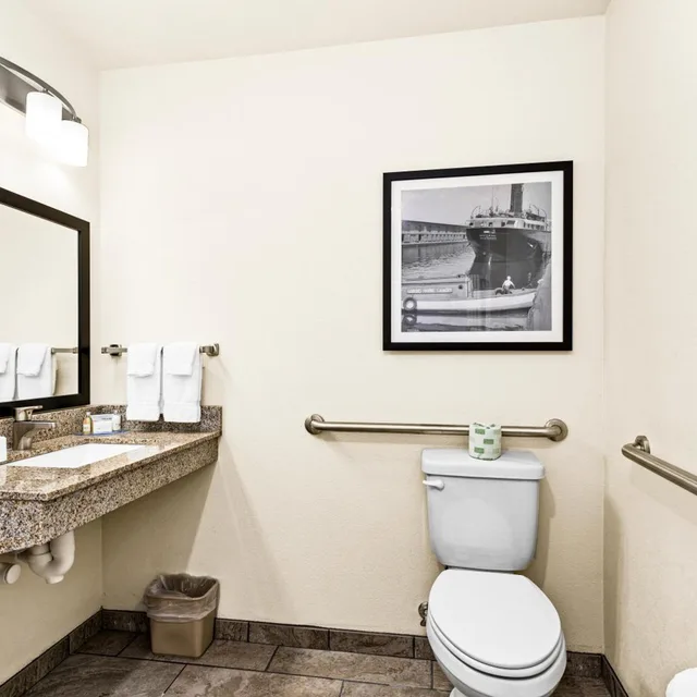 Studio, Accessible, Cobblestone Hotel & Suites International Falls 5/6