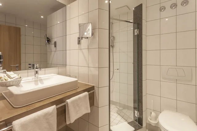Standard, Double Bed, Balcony, Ground Floor, Hotel Bernstein 7/8
