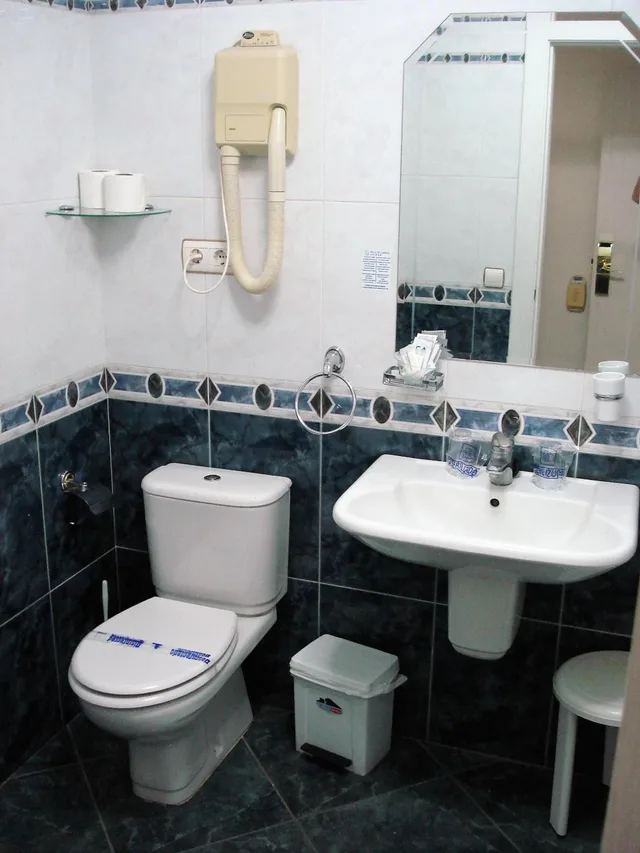 Single Sea View Room, Villa de Laredo Hotel 4/4