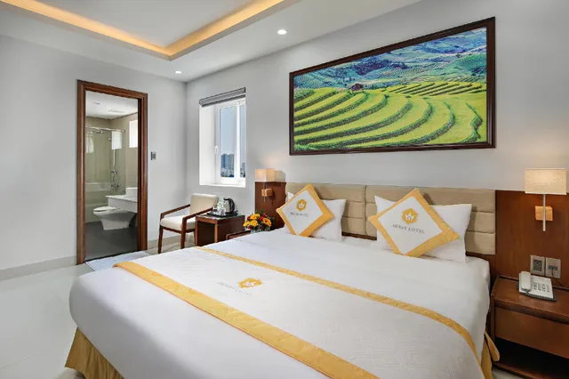 غرفة سوبيريور بسرير مزدوج، Merry Hotel 1/3