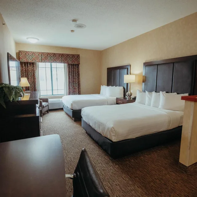 غرفة بسريرين كوين، Wildwood Lodge 2/6
