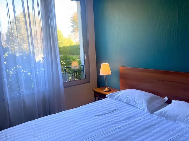 غرفة كلاسيكية بسرير كوين، Hotel Restaurant de la Marine 4/7
