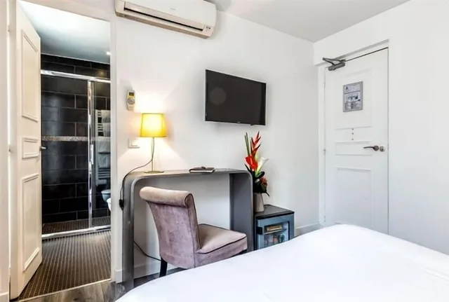 غرفة عائلية رباعية بسريرين كوين، Atelier Montparnasse Hotel 6/9