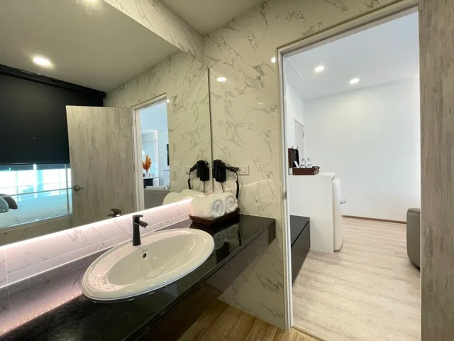 غرفة ديلوكس بسرير كوين، R2 Hotel Chiangmai 6/6
