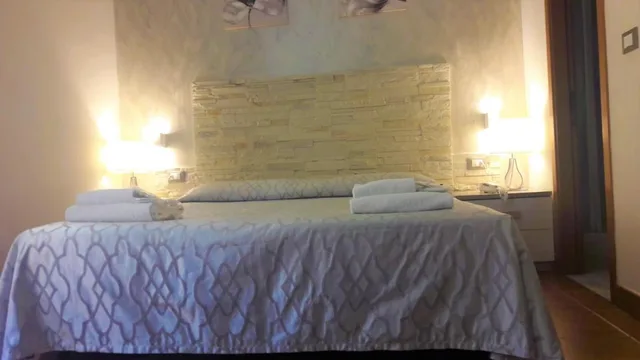 Room, Double or Twin Bed, Hotel Alinari 5/10
