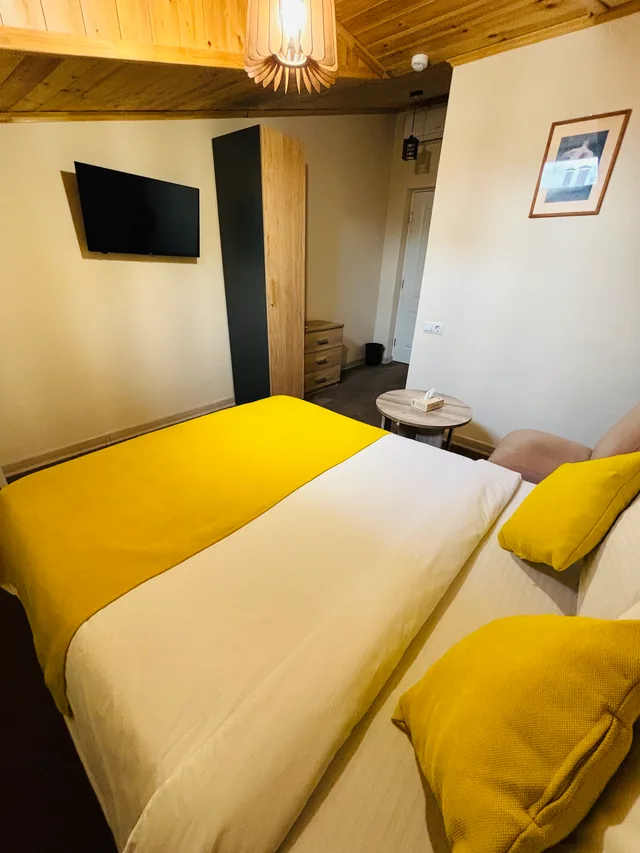 غرفة قياسية مزدوجة، Alex Hotel 9/10