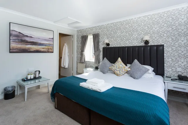 غرفة سوبيريور بسرير مزدوج، Dog Amp Bear Hotel 2/9