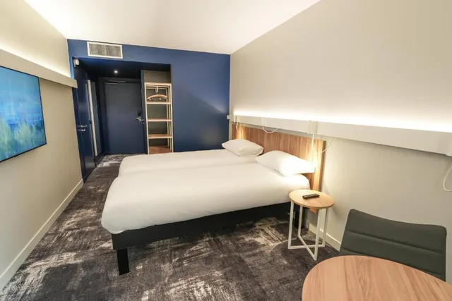 غرفة قياسية بسريرين، Ibis Paris Gare Montparnasse Catalogne 4/5