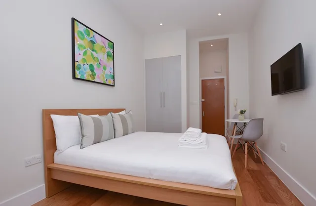 شقة استوديو صغيرة بسرير مزدوج، Queensborough Terrace Serviced Apartments 2/7