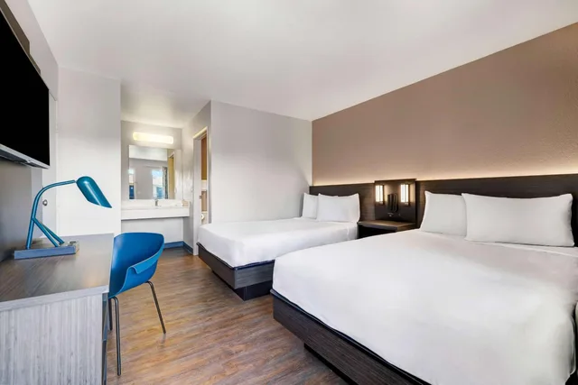 غرفة بريميوم رباعية، Motel6 Kirkland, WA - North Kirkland 4/10